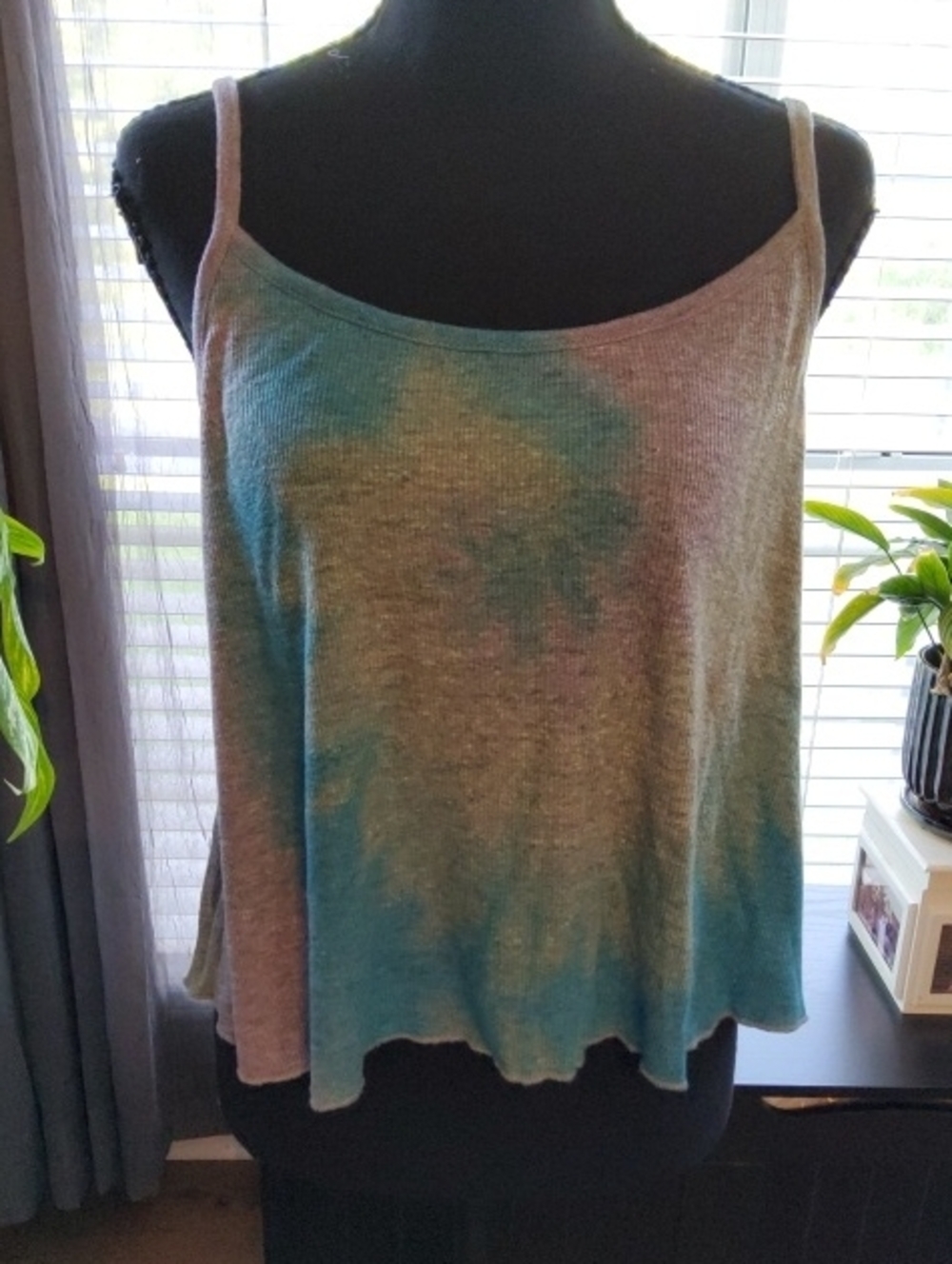 Chaser Tie-Dye Ribbed Strappy Tank Medium NWT